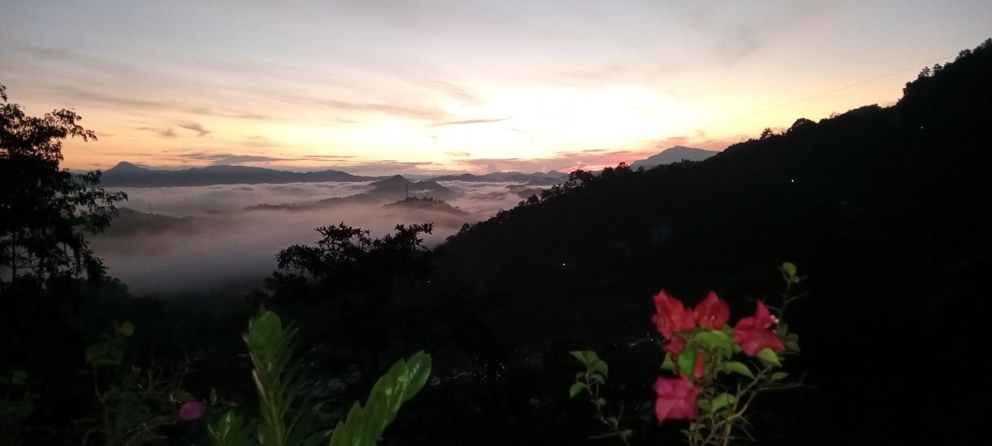 Kandy Ivy Mountain View Resort 외부 사진